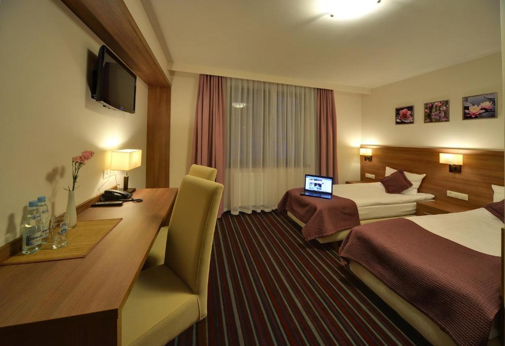 Hotel Camelot Szczawno-Zdroj Quarto foto
